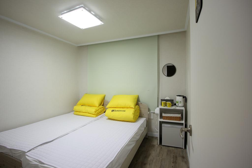 Guesthouse Dodam I Seoul Room photo